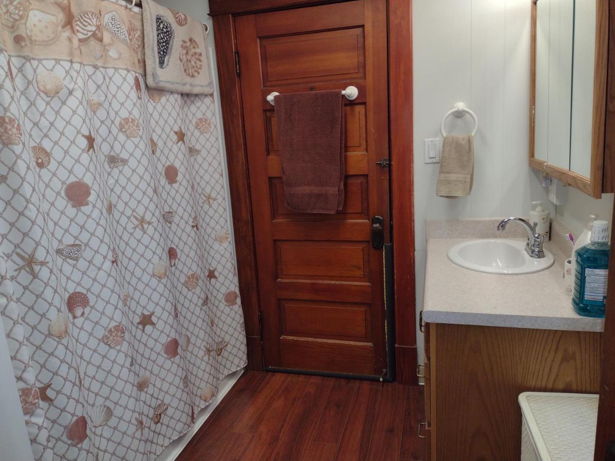 Quiet Full-Size Bed Close To Town 420 Friendly Trinidad Luaran gambar
